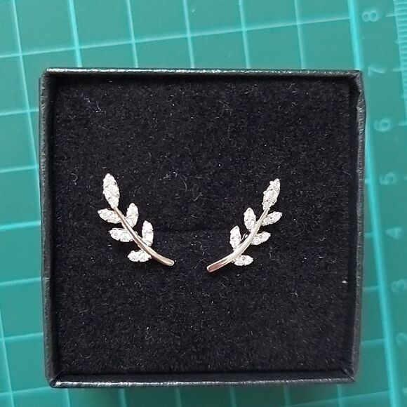 925 Sterling Silver Branch Earrings - Picture 3 of 11